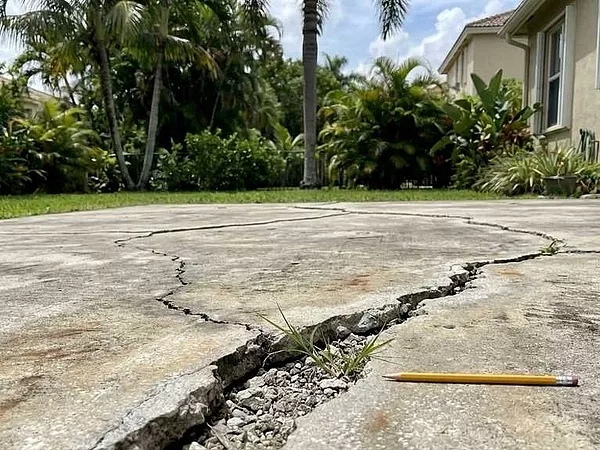 Is Your Concrete Slab in Davie Showing Cracks?