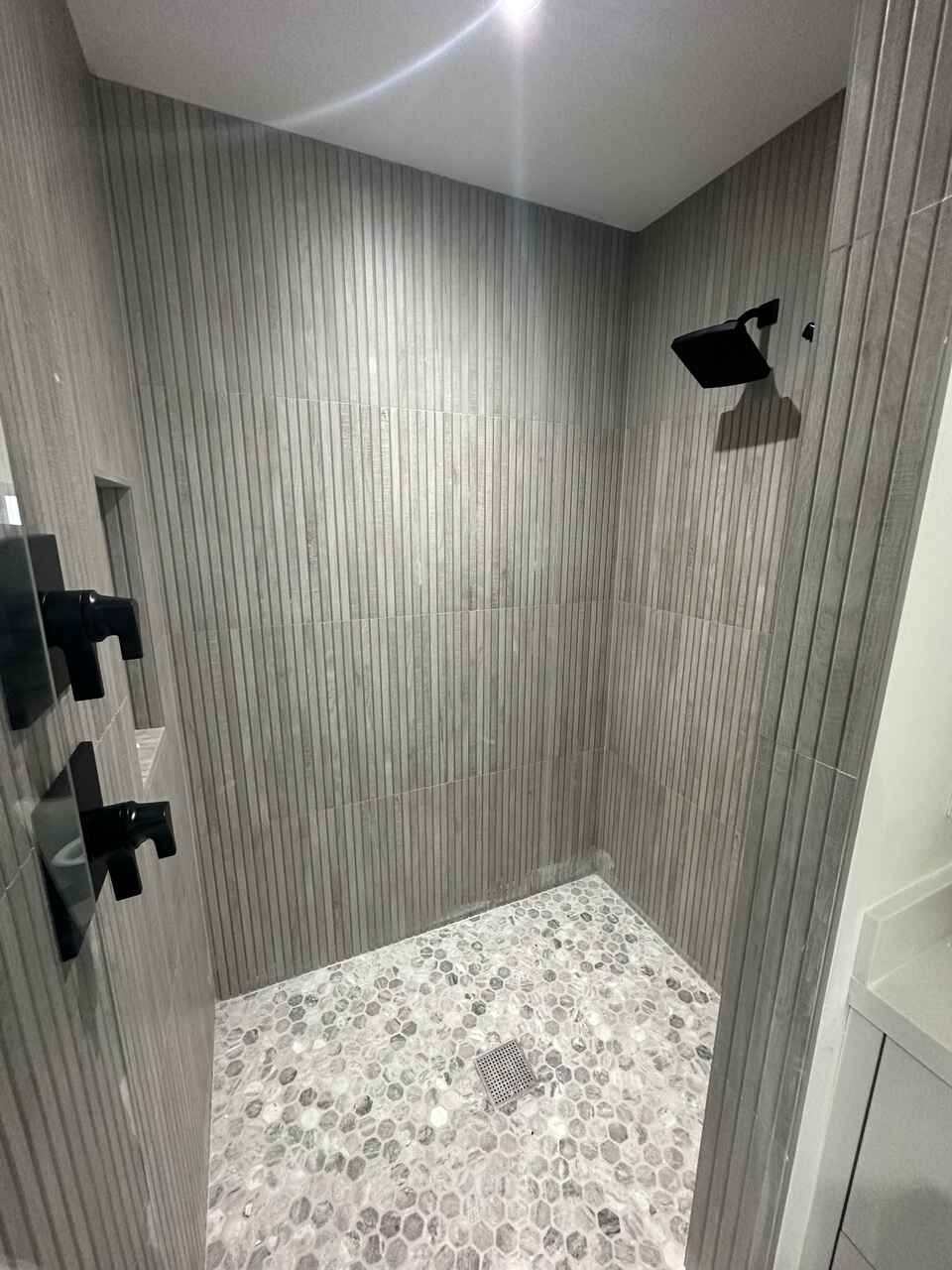 Masterbath5